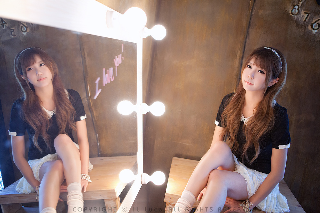 [网络收集] 2013.08.02 韩国MODEL许允美--光影下的美人